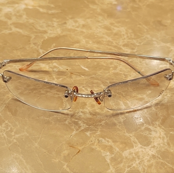 Set of 4 Variety Sunglasses - Picture 8 of 15